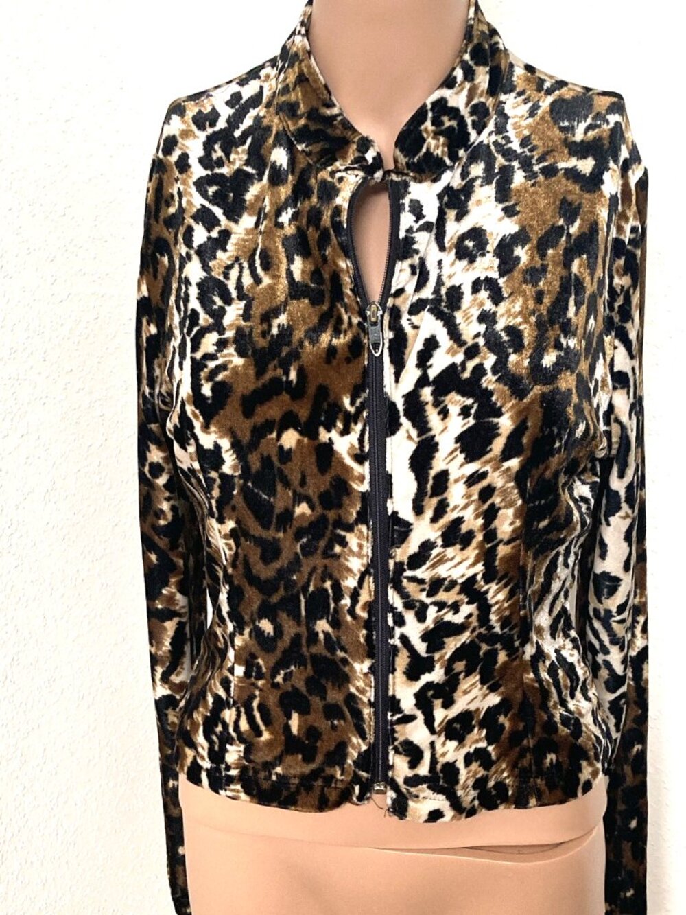 Lucent Women's Velvet Animal Print Zip Up Jacket S